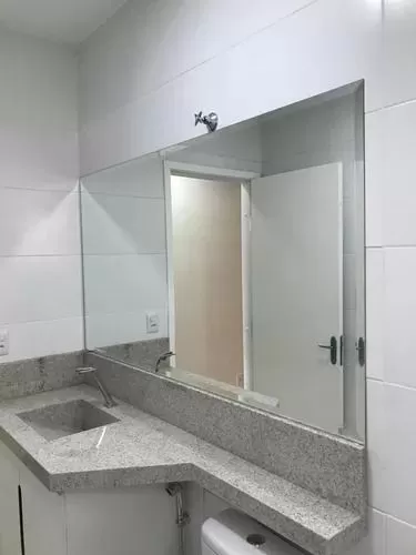 Loja de espelho perto de mim